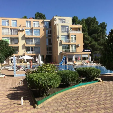 Kamelia Garden Διαμέρισμα *